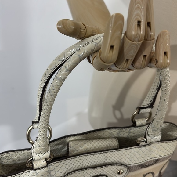 Vintage Guess Shoulder Purse/Tote - Picture 9 of 10